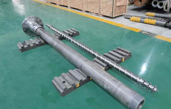 เครื่องบดสกรูเดียว กระบอกสกรูขนาด 20mm-200mm กว้างกระบอก HV900-1100 ความแข็งของกระบอกและการรักษาพื้นผิวด้วยไนตริด